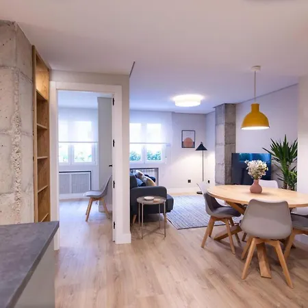 Atuaire Plaza De Espana En El Centro Historico De *